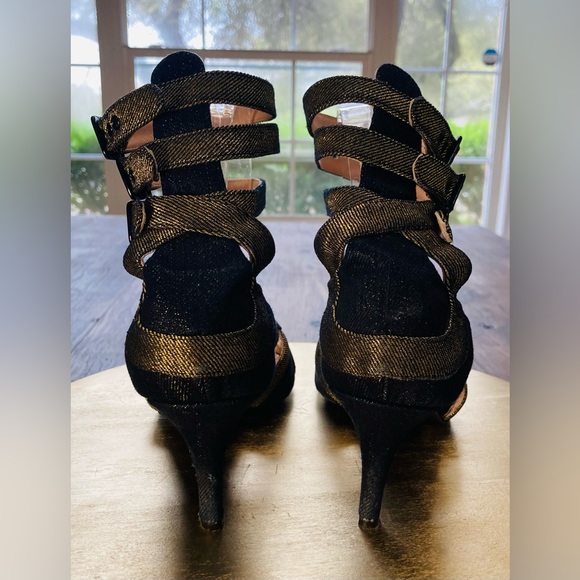 JEAN PAUL GAULTIER Stunning Size EU 39. Pre-owned. Excellent conditions. - Picture 6 of 8